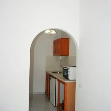 Paleopalace Apartment